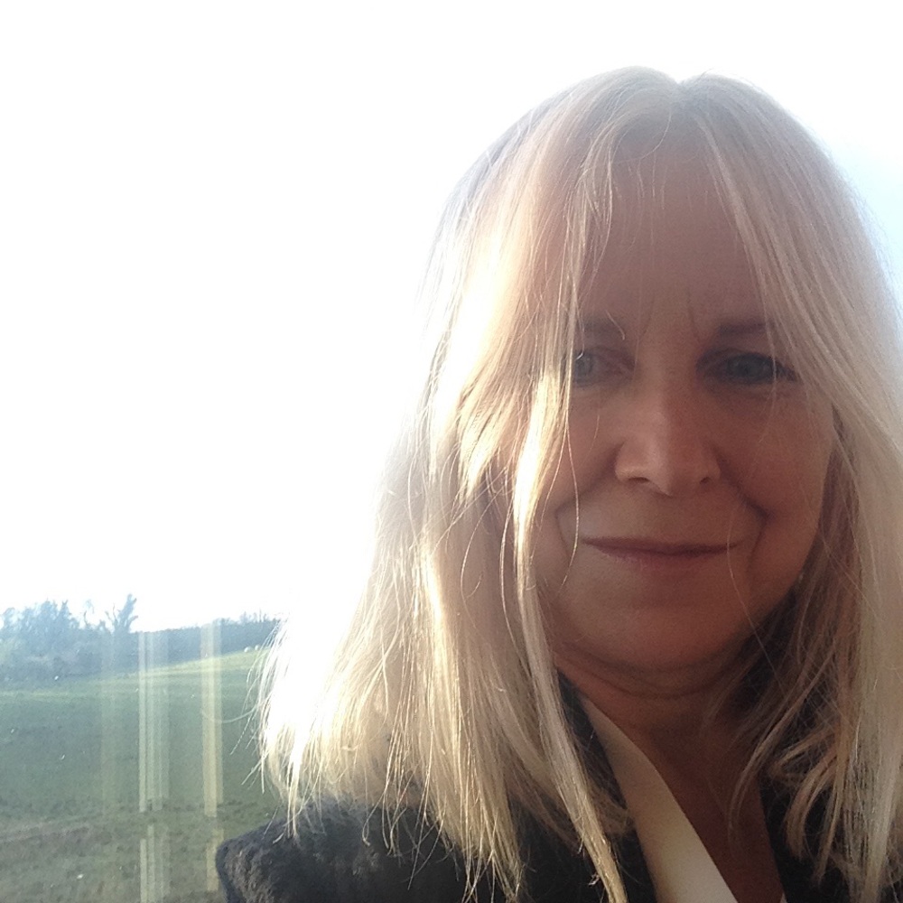 Meet your Posher, Val